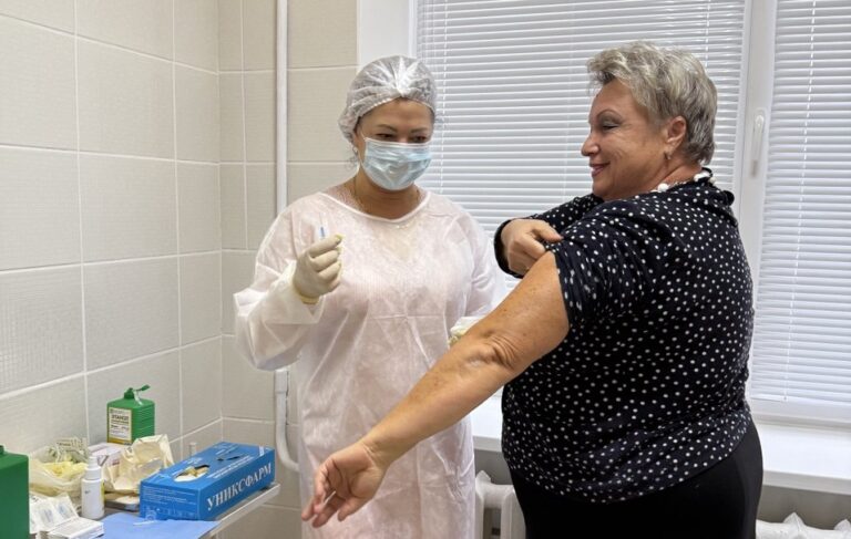 «В Оршанском районе стартовала вакцинация от гриппа»